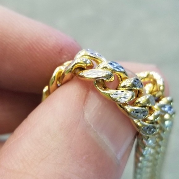 10k gold Miami cuban link diamond cut 22” 6.5mm - Picture 7 of 8